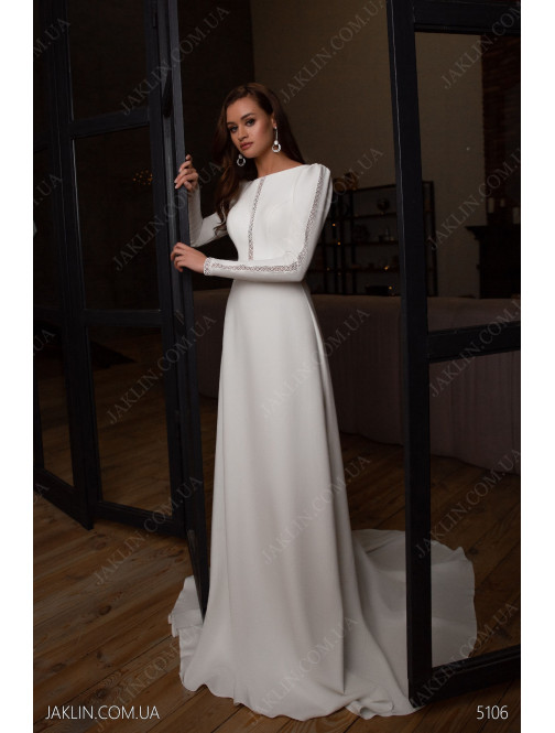 Wedding dress 5106