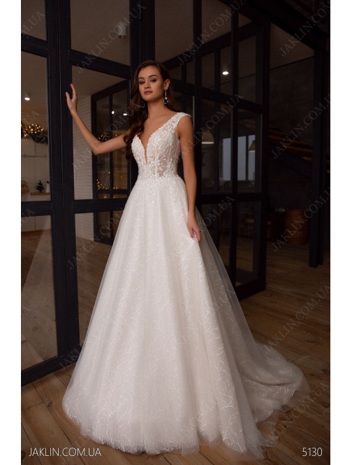 Wedding dress 5130